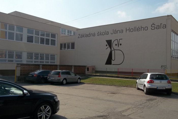 Ilustračný obrázok k článku V Šali chcú rozvíjať telesnú výchovu: Zrekonštruujú žiakom telocvične