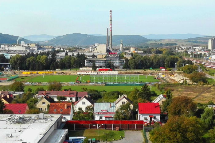 Ilustračný obrázok k článku FOTOGALÉRIA: Pozrite si, ako pokračuje výstavba futbalového areálu v Humennom