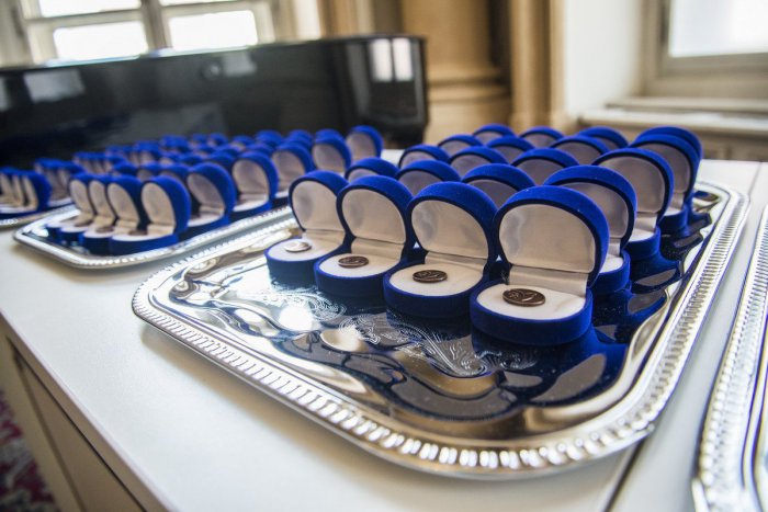 Ilustračný obrázok k článku V Nitre si vyše 80 mladých ľudí prevzalo Medzinárodnú cenu vojvodu z Edinburghu