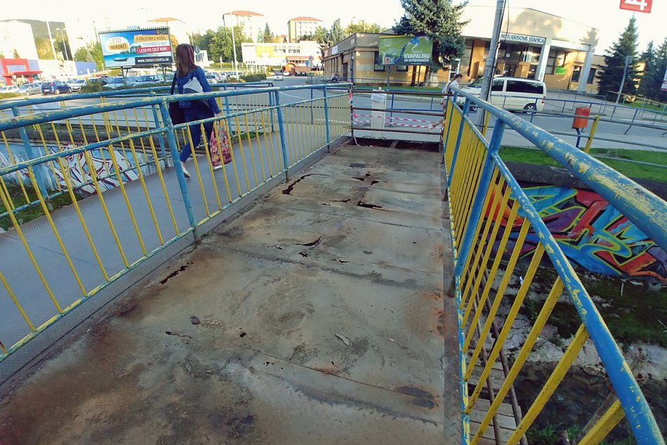 Ilustračný obrázok k článku Zničené mosty cez Drázus sa opravovať nebudú: Radnica prišla s novým riešením! FOTO