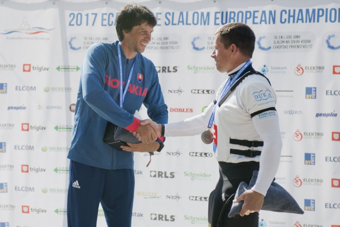 Ilustračný obrázok k článku Skvelý výsledok Mikulášanov na majstrovstvách sveta: Slafkovský strieborný, Martikán s bronzom