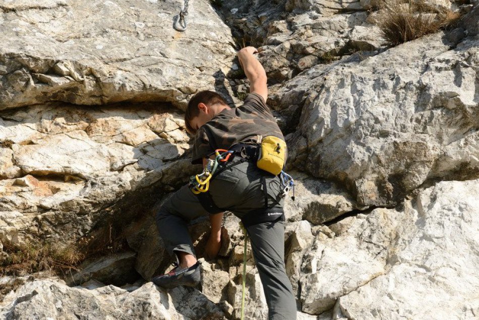 Ilustračný obrázok k článku Nadšencom lezenia vyšlo počasie: FOTO z priateľských pretekov Kalvária Cup v Nitre