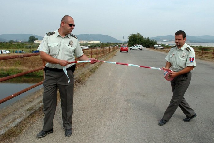 Ilustračný obrázok k článku Jasno v hlave, pokoj v duši: Ako je to s kriminalitou cudzincov v Šali?