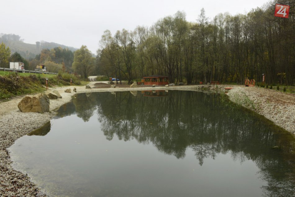 Ilustračný obrázok k článku Demjata sa môže pochváliť atraktívnou novinkou: Na konci obce vznikol park s jazierkom