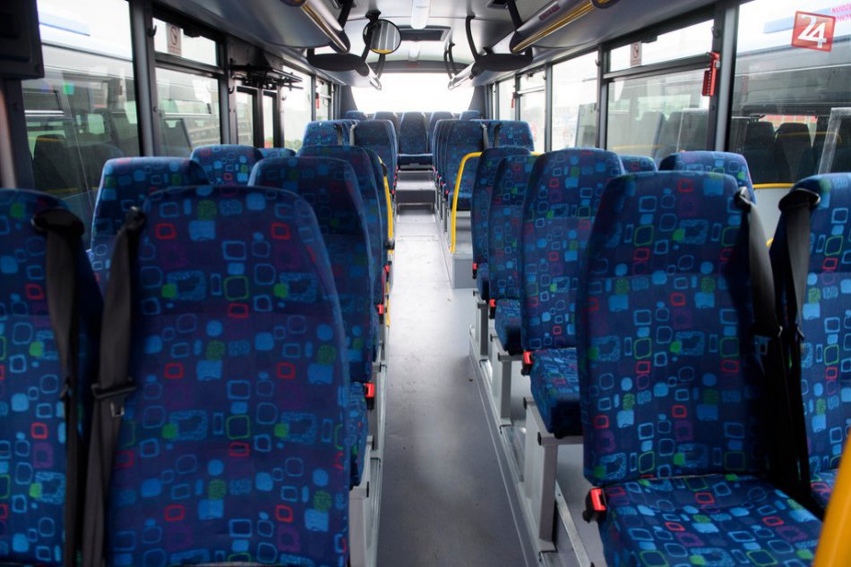 Ilustračný obrázok k článku Školský autobus v Štúrove: Tamojší žiaci ho môžu aj naďalej využívať zdarma