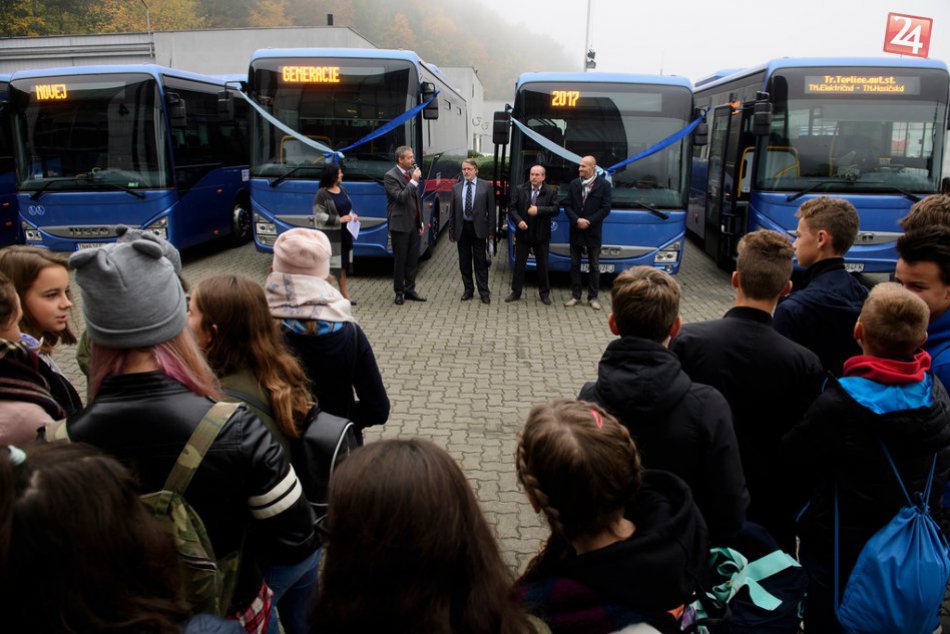 Ilustračný obrázok k článku Po Považskej a okolí premávajú nové autobusy: Čo ponúkajú cestujúcim? FOTO