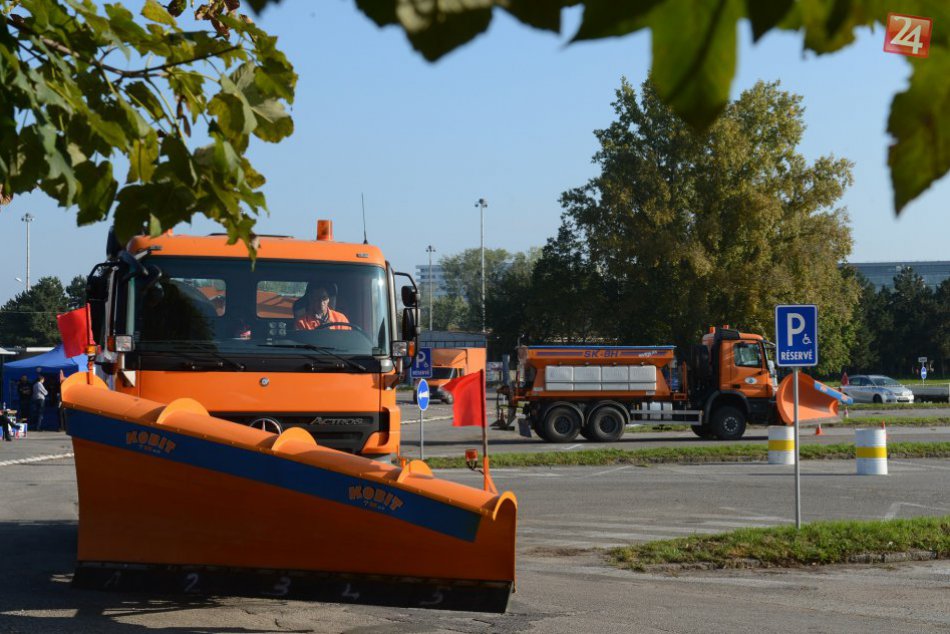 Ilustračný obrázok k článku Cesty v Bratislavskom kraji monitoruje dispečing zimnej údržby