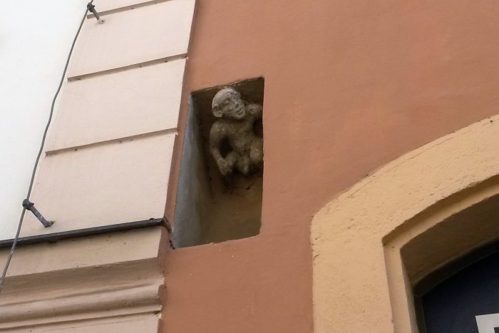 Ilustračný obrázok k článku Bratislavské NAJ: Viete, ktorú sošku turisti v našom meste obdivujú najviac?