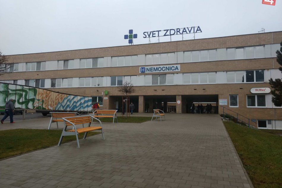 Ilustračný obrázok k článku FOTO: Študenti v Spišskej zavítali do nemocnice a... krásny skutok nedal na seba dlho čakať!