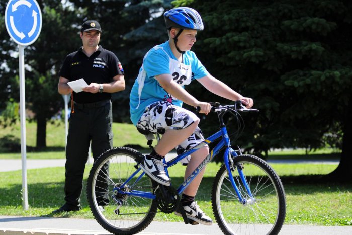 Ilustračný obrázok k článku Úspech projektu Do školy na bicykli: Do akcie sa zapojilo takmer 31-tisíc žiakov