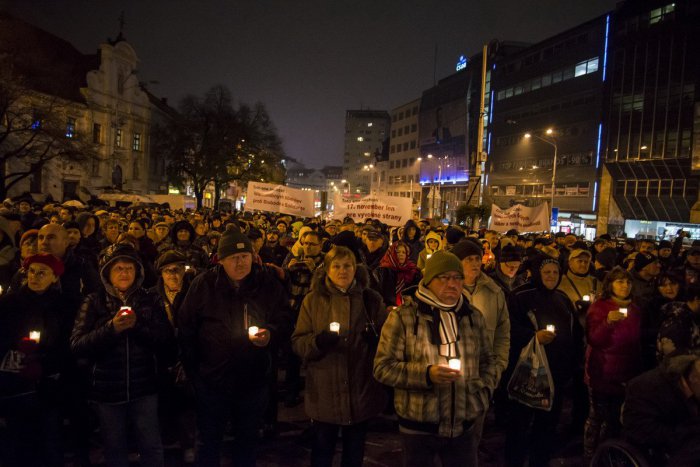 Ilustračný obrázok k článku RANNÁ ŠTVORKA: Pripomíname si Deň boja za slobodu a demokraciu, meniny má Klaudia