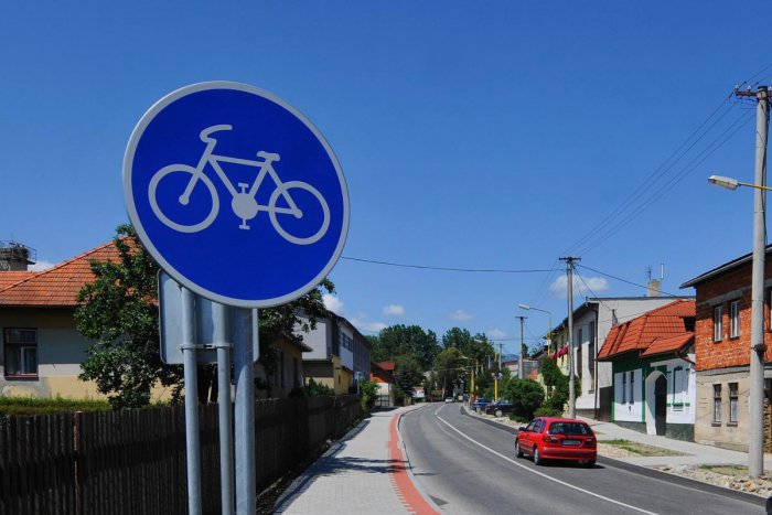 Ilustračný obrázok k článku Cyklochodník cez mesto už rastie: Žiarčanov čakajú obmedzenia v uliciach