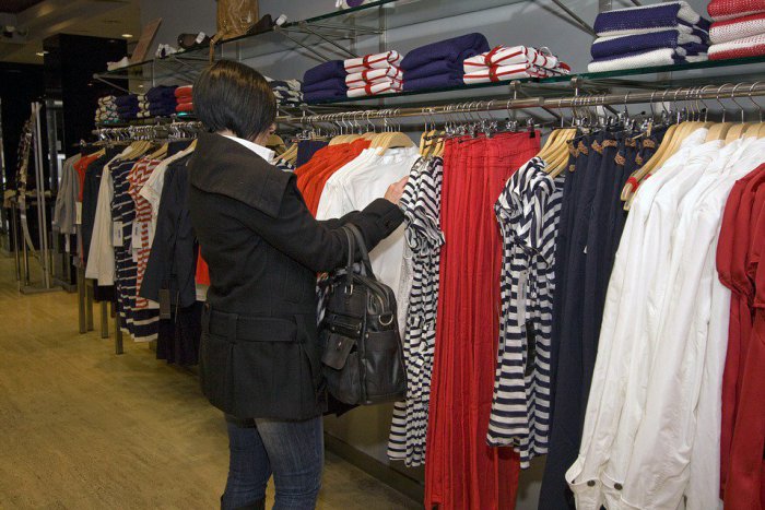 Ilustračný obrázok k článku V ktorých obchodoch s oblečením utrácajú Slováci najviac peňazí?