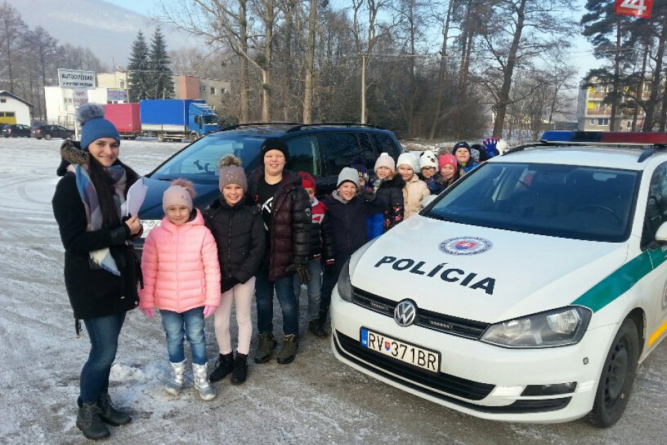 Ilustračný obrázok k článku Mikuláš na rožňavských cestách: Vodiči takúto kontrolu nečakali, FOTO