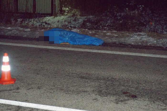 Ilustračný obrázok k článku FOTO z miesta nehody: Muž zrážku s autom neprežil