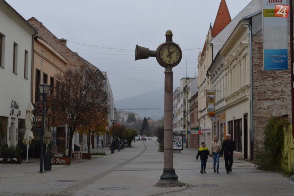 Ilustračný obrázok k článku Nitrania nelenili: Prostredníctvom obľúbeného portálu nahlásili takmer 1800 podnetov