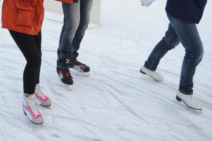 Ilustračný obrázok k článku Chystajú veľkú akciu: Mládežníci to roztočia s nočným korčuľovaním