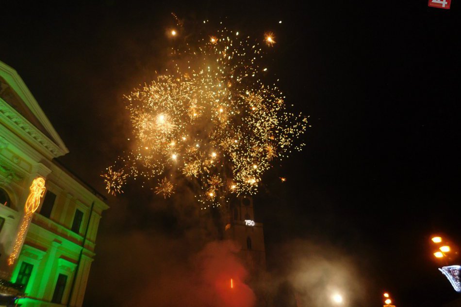 Ilustračný obrázok k článku Vítanie nového roka v okolí Trnavy? Pojazdný párty kamión, ohňostroje i  program