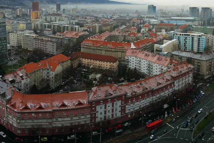 Ilustračný obrázok k článku Kde majú Slováci najdrahšiu strechu nad hlavou? Rozdiely priemerných cien bývania sú výrazné
