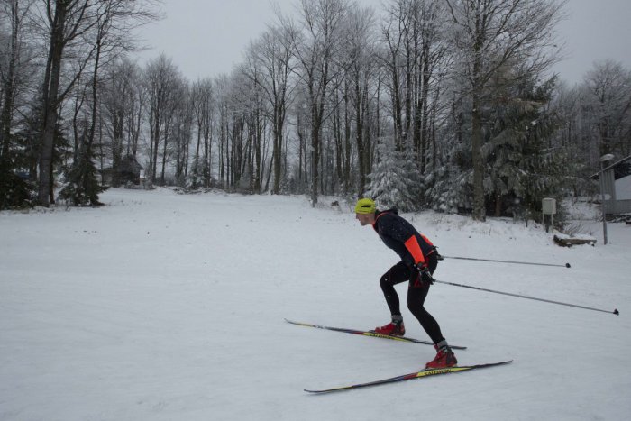 Ilustračný obrázok k článku Milovníci zimných športov si prídu na svoje: Chystajú sa preteky v behu na lyžiach