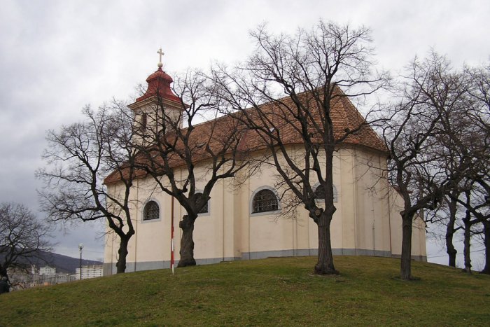 Ilustračný obrázok k článku Cirkev rokuje s mestom o majetkovom prevode Kaplnky sv. Rozálie v Lamači