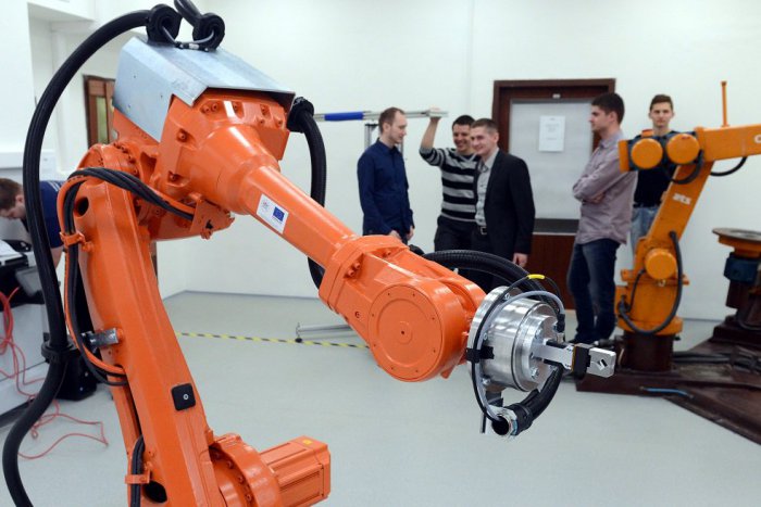 Ilustračný obrázok k článku Raši otvorene: Slovensko bude najviac poznačené automatizáciou a robotizáciou práce
