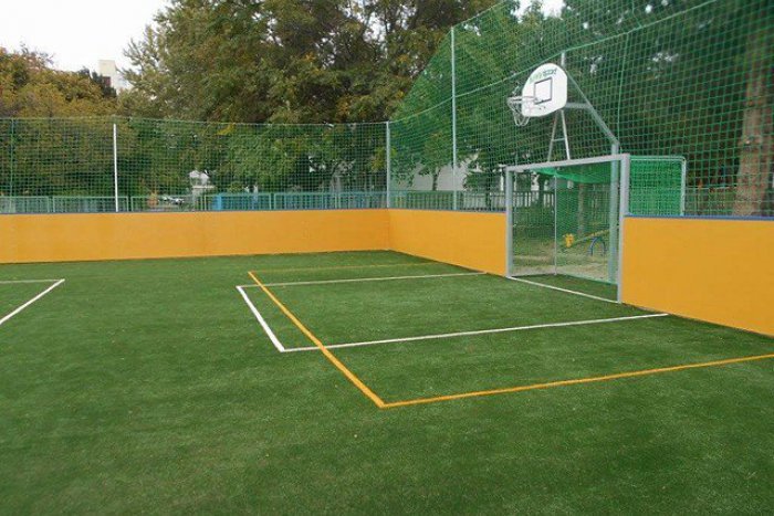 Ilustračný obrázok k článku V Bystrici má pribudnúť tréningové ihrisko pre futbal. Vyrásť by malo do konca roka