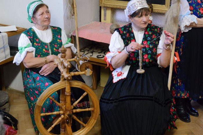 Ilustračný obrázok k článku Na Fončorde ožijú tradície. Bystričania budú priasť ako za starých čias