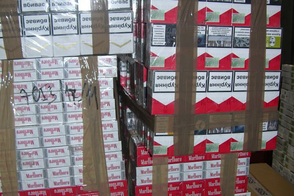 Ilustračný obrázok k článku Colníci zlikvidovali 1,6 milióna balení nelegálnych cigariet