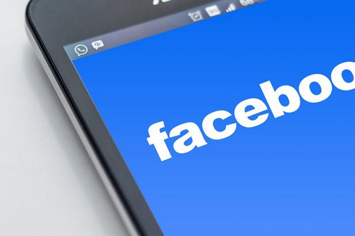 Ilustračný obrázok k článku Facebook sa zmieta v problémoch: Za posledné dni padla jeho hodnota o 100 miliárd dolárov
