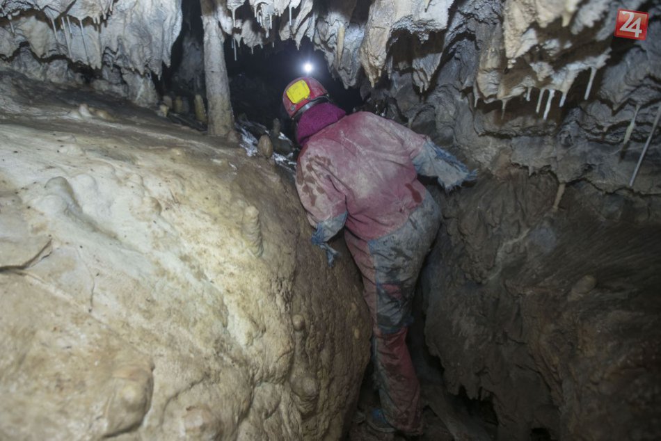 Ilustračný obrázok k článku Mladík (16) sa vybral na prieskum do jaskyne Pustá: Zmobilizoval 14 záchranárov!