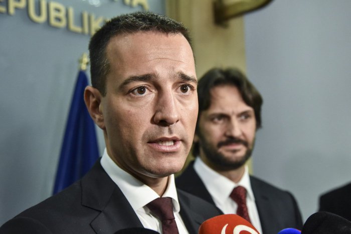 Ilustračný obrázok k článku Na dôveryhodnosť Tibora Gašpara zatiaľ nový minister vnútra nemá vytvorený názor