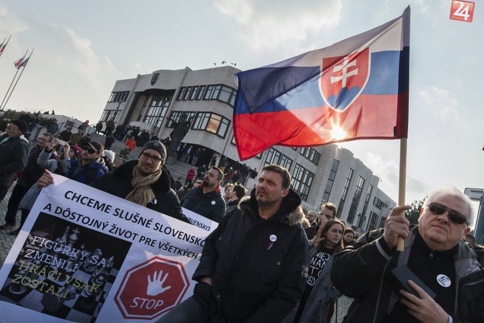 Ilustračný obrázok k článku Vznikajúca strana Za slušné Slovensko: Organizátorom zhromaždení poslala list