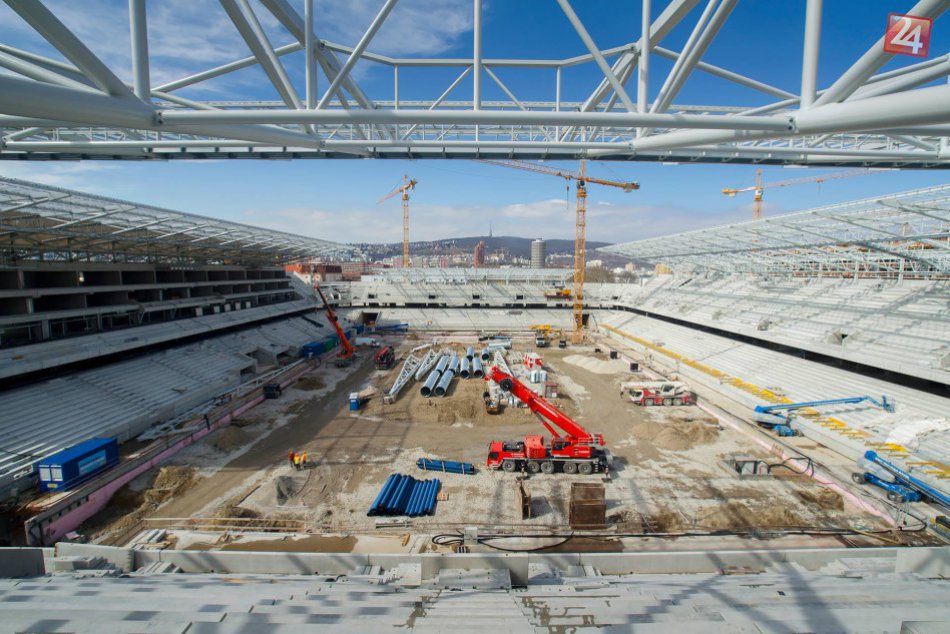 Ilustračný obrázok k článku FOTO: Výstavba Národného futbalového štadióna sa blíži ku koncu