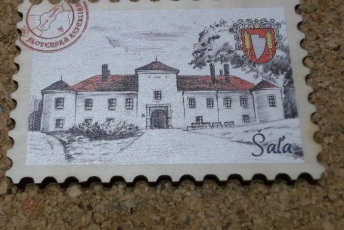 Ilustračný obrázok k článku Pošlite pohľadnicu s motívmi nášho mesta elektronicky: Potešíte aj ušetríte!