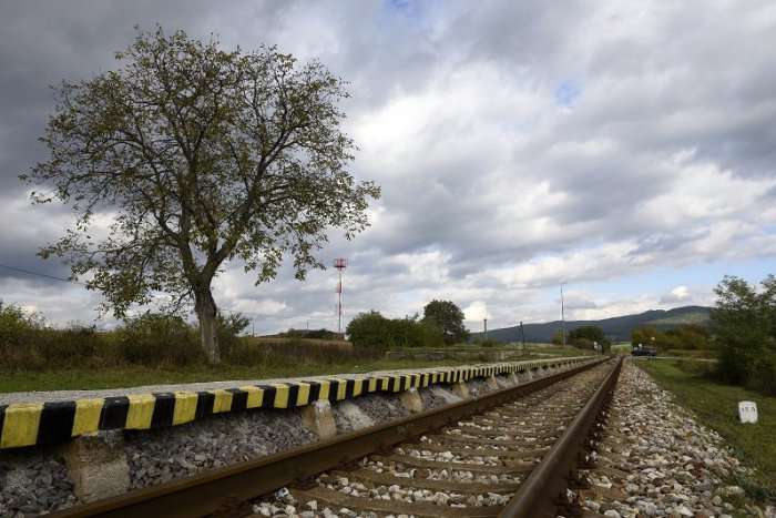 Ilustračný obrázok k článku V úseku Medzibrod - Slovenská Ľupča pokračuje výluka. Kedy nebudú premávať vlaky?