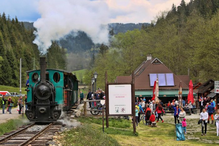 Ilustračný obrázok k článku Lesnícky skanzen a Čiernohronská železnica otvárajú brány 1. mája