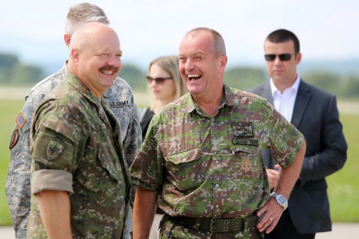 Ilustračný obrázok k článku Generálporučík Macko chce odísť z armády: Kritizuje kroky ministra obrany