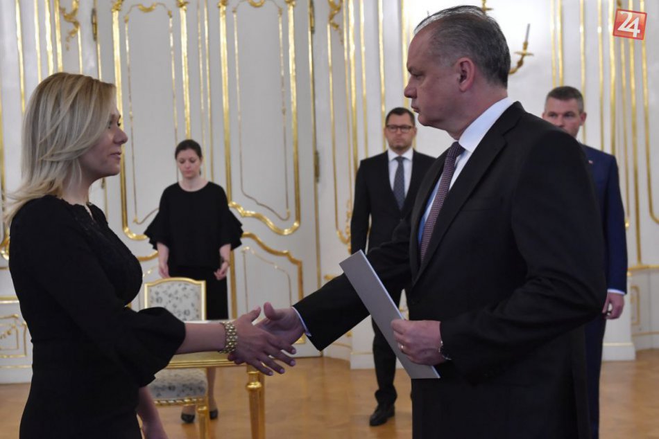 Ilustračný obrázok k článku FOTO: Prezident Andrej Kiska vymenoval za ministerku vnútra Denisu Sakovú