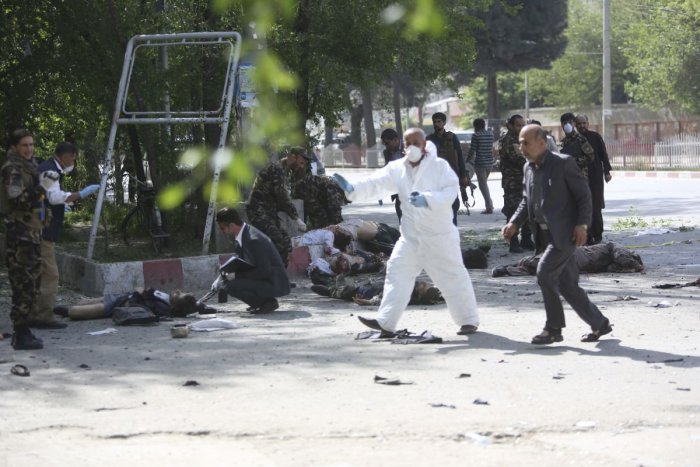 Ilustračný obrázok k článku Samovražedné útoky v Kábule: Ministerstvo nemá informácie, že by sa v ich blízkosti nachádzali Slováci