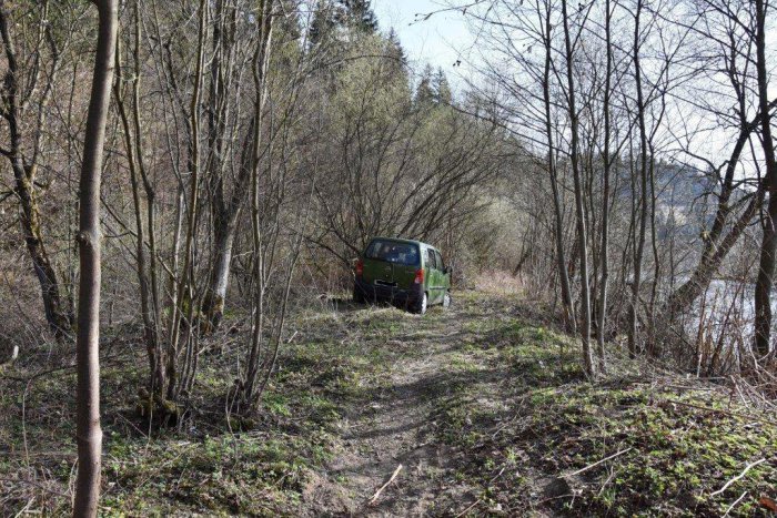 Ilustračný obrázok k článku FOTO: Muž z Brezna neoprávnene jazdil na dvoch autách na Orave