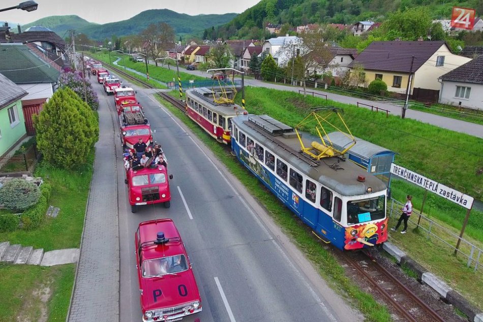 Ilustračný obrázok k článku Svätofloriánska električka vyrazí na trať pri Trenčíne: Aký program nás čaká?