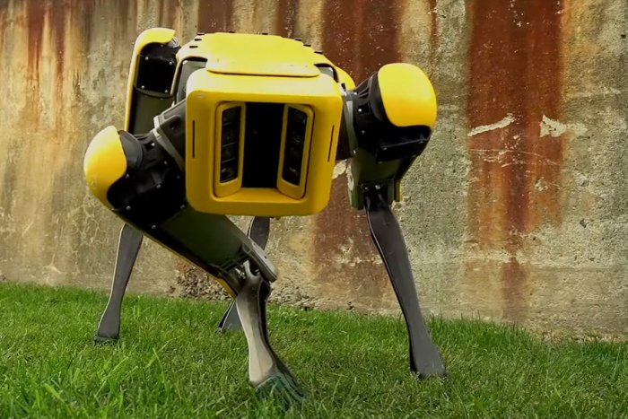 Ilustračný obrázok k článku Novinka na trhu s robotmi: Boston Dynamics chce na budúci rok uviesť SpotMini, VIDEO