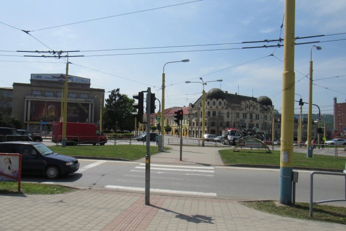 Ilustračný obrázok k článku V Prešove máme netradičný semafor: Na Sabinovskej svieti zaujímavá kuriozita, FOTO