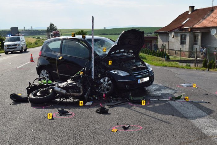 Ilustračný obrázok k článku Tragická nehoda kúsok od Topoľčian: O život prišla motorkárka (†51)