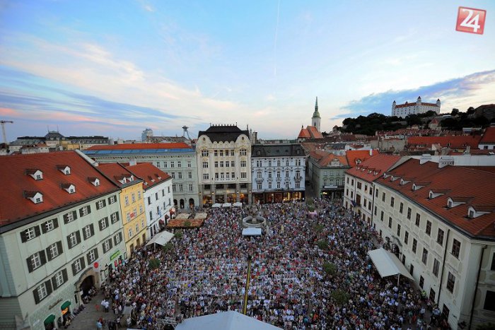 Ilustračný obrázok k článku Kultúrne leto v Bratislave: Takmer 300 rôznych podujatí oživí bratislavské ulice, parky a námestia