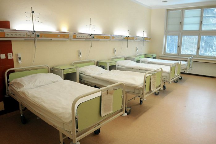 Ilustračný obrázok k článku Oddlžovanie slovenských nemocníc: Veritelia sa dostali k prvým peniazom