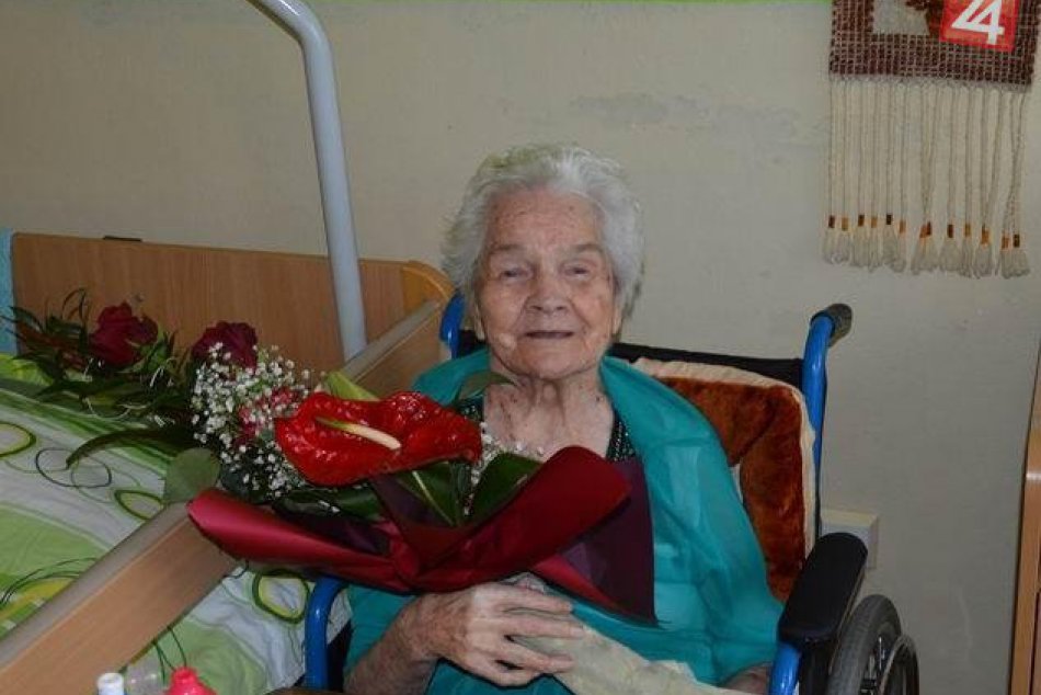 Ilustračný obrázok k článku Úctyhodný vek: Najstaršia občianka Rožňavy oslávila 99 narodeniny