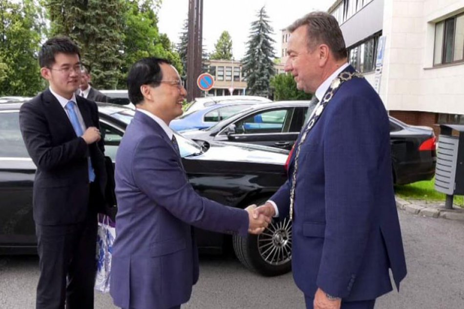 Ilustračný obrázok k článku Vzácna návšteva: Liptov navštívil veľvyslanec Čínskej republiky, FOTO + VIDEO