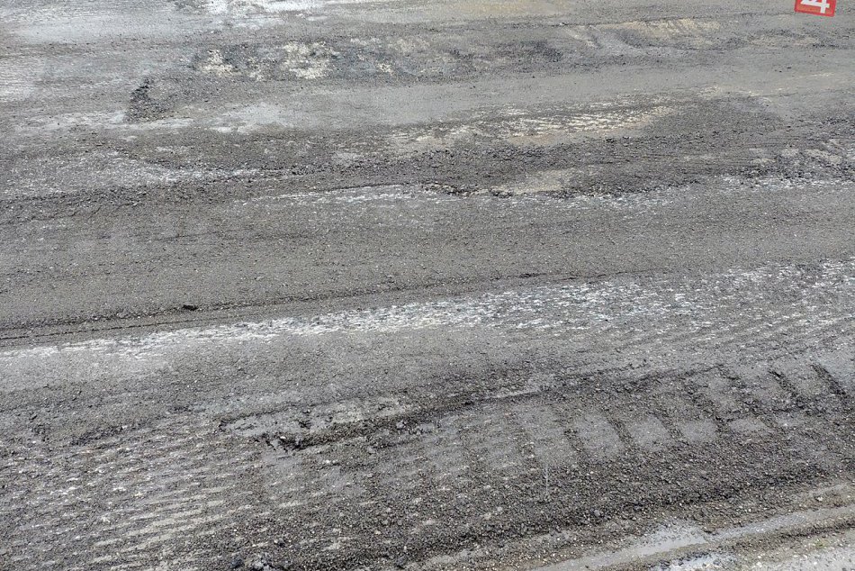 Ilustračný obrázok k článku Ďalšie obnovy rožňavských ciest: Kedy a kde prebehnú?